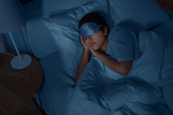 better sleep during cancer using eye mask